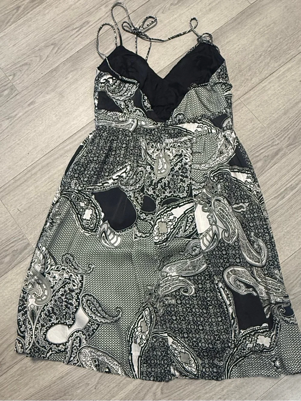 100% Silk OC by OC Paisley Print Summer Dress - Black & White